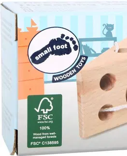 Dřevěné hračky Small foot Dřevěná provlékací hračka CHEESE