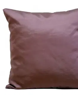 Povlaky na polštáře k přehozem Ozdobné návleky na polštáře v levandulové barvě