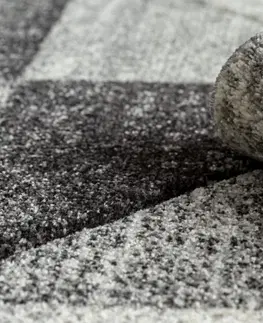 Koberce a koberečky Dywany Lusczow Kusový koberec FEEL Triangle šedý, velikost 180x270
