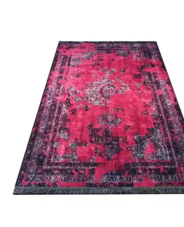 Vintage koberce Orientální koberec v malinové barvě