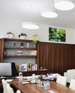 Závěsná kancelářska svítidla NASLI závěsné svítidlo Amica LED pr.85 cm 126 W bílá