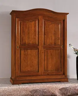 Stylové designové skříně Estila Masivní šatní skříň Mozatti se dvěma posuvnými dveřmi v klasickém stylu s vyřezáváním 227cm