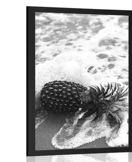 Černobílé Plakát ananas ve vlně oceánu v černobílém provedení