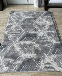 Moderní koberce Dizajnový koberec s geometrickým vzorom