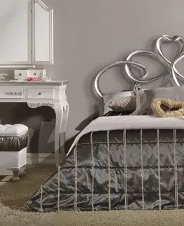 Luxusní a stylové postele Estila Exkluzivní manželská postel Alegro s ozdobným stříbrným čelem 180x200