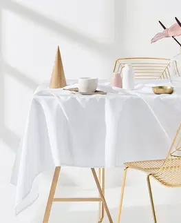 Dekorační ubrusy Dekorační ubrus na stůl v bíle barvě 110 x 160 cm