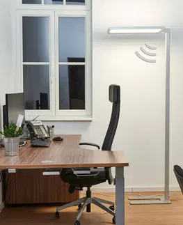 Stojací lampa Arcchio Stříbrná kancelářská LED stojací lampa Dorean