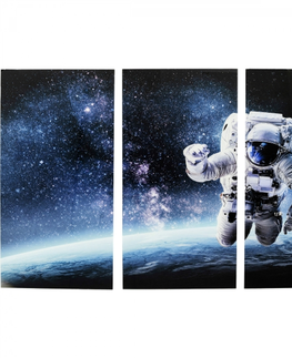 Fotoobrazy KARE Design Vícedílný obraz Astronaut ve vesmíru 160x240cm