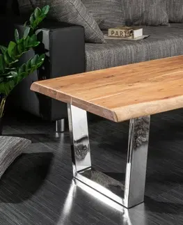 Designové a luxusní konferenční stolky Estila Stylový masivní konferenční stolek Mammut akát 110cm s chromovými nohami