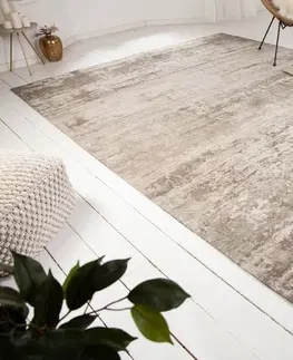 Designové a luxusní koberce Estila Orientální nadčasový obdélníkový koberec Adassil béžové barvy 350cm