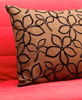 Postele Čalouněná postel CESMIN 160x200 cm, hnědá se vzorem/černá