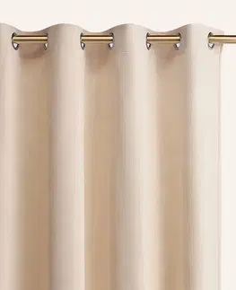 Jednobarevné hotové závěsy Krémový velurový závěs CHARMY na stříbrná kolečka 140 x 250 cm