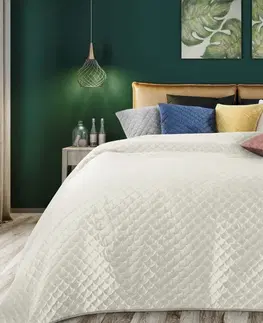 Jednobarevné přehozy na postel Krásný smetanově krémový oboustranný přehoz na postel s prošíváním