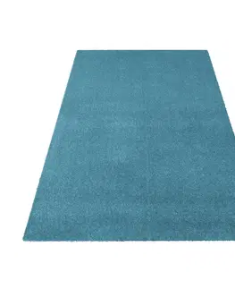 Chlupaté koberce Jednobarevný koberec modré barvy Šířka: 160 cm | Délka: 220 cm