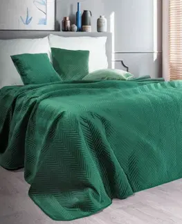 Jednobarevné přehozy na postel Decentní přehoz v zelené barvě
