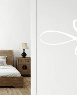Samolepky na zeď Dekorace do ložnice - nekonečná láska v dřevěném designu na zeď