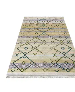 Skandinávské koberce Originální zelený koberec v etno stylu s barevným vzorem Šířka: 160 cm | Délka: 230 cm