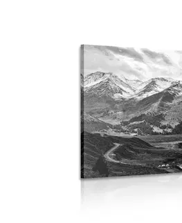 Černobílé obrazy Obraz nádherná horská panorama v černobílém provedení