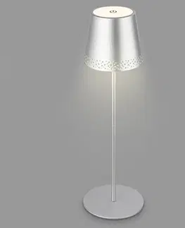Venkovní osvětlení terasy Briloner LED stolní lampa Kiki s baterií 3000K, matný chrom