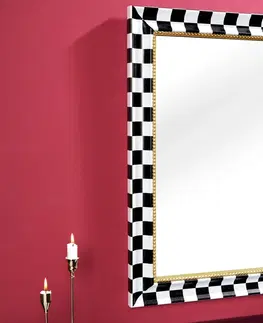 Luxusní a designová zrcadla Estila Zrcadlo Aliem se šachovnicovým rámem v černo bílé barvě a zlatým detailem v glamour stylu 78 cm