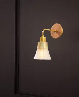Svítidla Opviq Nástěnná lampa Foca zlatá