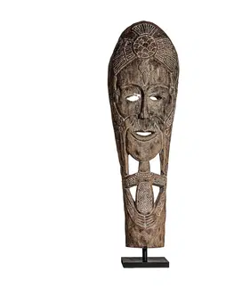 Luxusní stylové sošky a figury Estila Etno stojící totem šamana Kimaya z palmového dřeva přírodní hnědé barvy 200cm