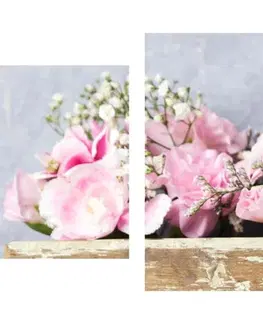Vintage a retro obrazy 5-dílný obraz květiny karafiátu v dřevěné bedničce