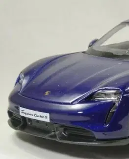 Hračky BBURAGO - 1:24 Porsche Taycan Turbo S 2019 Carrara Blue