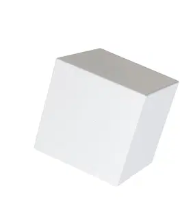 Nastenna svitidla Sada 2 moderních nástěnných svítidel bílá - Cube