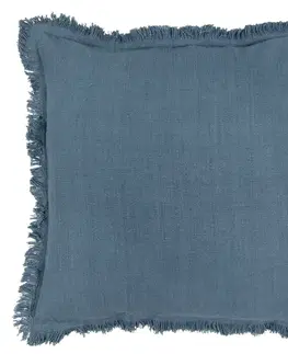 Dekorační polštáře Tmavě modrý bavlněný polštář s trásněmi - 45*45 cm Clayre & Eef KG023.026DBL
