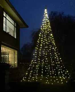 Vánoční venkovní dekorace Christmas United Strom bez stožáru, 6 m, 720 zdrojů