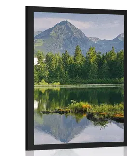 Příroda Plakát nádherné panorama hor u jezera