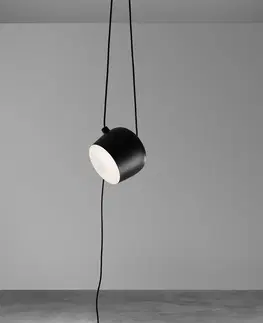 Závěsná světla FLOS FLOS Aim LED designové závěsné světlo, černá