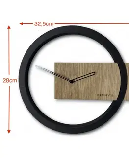 Nástěnné hodiny Krásné hodiny ze dřeva v elegantním stylu