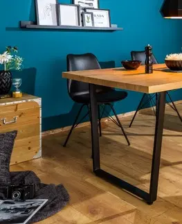 Designové a luxusní jídelní stoly Estila Moderní hranatý jídelní stůl Garret s černými nohama 140cm