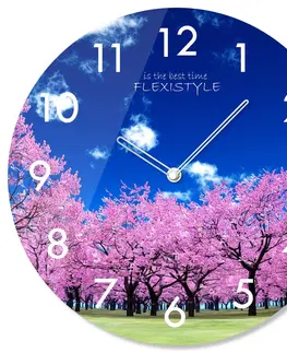 Nástěnné hodiny Kulaté skleněné hodiny 30 cm s motivem kvetoucích stromů
