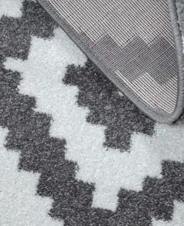 Koberce a koberečky Dywany Lusczow Kusový koberec SKETCH PATRICK bílý / šedý - čtverce, velikost 180x270