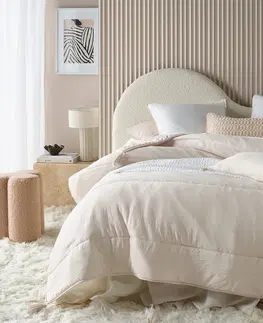 Jednobarevné přehozy na postel Krémový přehoz na postel Noemi se střapci 240 x 260 cm