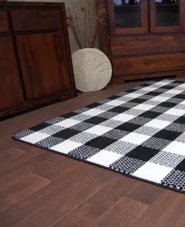 Koberce a koberečky Dywany Lusczow Kusový koberec SKETCH HARRY bílý / černý - kostkovaný, velikost 160x220