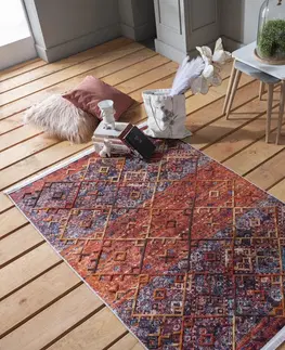 Skandinávské koberce Barevný kvalitní koberec s třásněmi v boho stylu