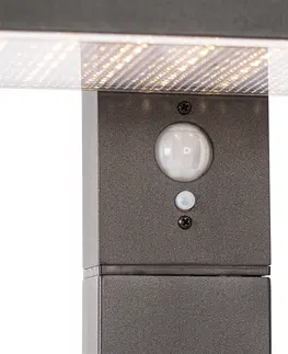 Venkovni stojaci lampy Venkovní sloupek tmavě šedý 80 cm včetně LED a potkávacího světla na solární - Sunnie