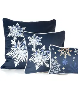 Dekorační povlaky na polštáře Modrý vánoční povlak na polštář zdobený sněhovými vločkami