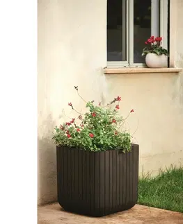 Květináče a truhlíky Keter Plastový květináč Cube planter M hnědá, 30 x 30 x 30 cm