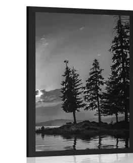 Černobílé Plakát horské jezero v černobílém provedení