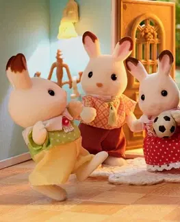 Dřevěné hračky Sylvanian Families Rodina "chocolate" králíků, nová