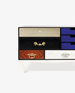 Designové a luxusní noční stolky Estila Luxusní moderní noční stolek Mondrian s bíle lakovaným rámem z masivního dřeva a různobarevnými zásuvkami 85 cm
