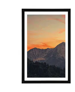 Příroda Plakát s paspartou západ slunce na horách