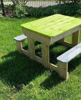 Zahradní nábytek ArtWD Dětský zahradní stolek na hraní WITTY
