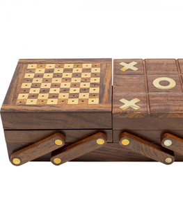 Dekorativní předměty KARE Design Společenské hry v dřevěné etue (šachy, dominio, piškovrky, kostky)