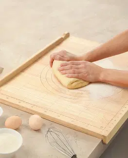 Kuchyňské náčiní Tescoma Dřevěný vál na těsto DELÍCIA 55 x 45 cm